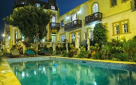 Hotel Seamen's Club  3*